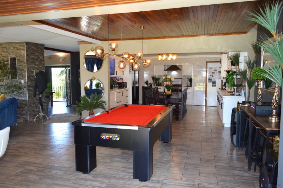 Commercial Property for Sale in Wilkoppies North West